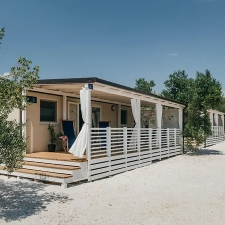 San Antonio Mobile Homes Biograd na Moru Kültér fotó